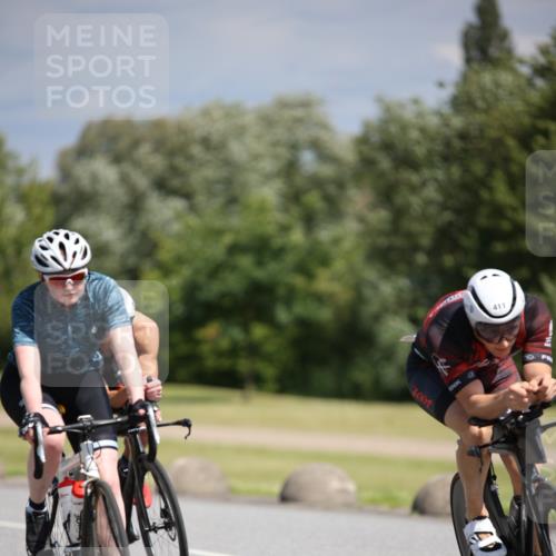 16.06.2024 - 26. Vierlanden-Triathlon Jannik Wohlers http://msf.ph/oto/6291964 16.06.2024 11:35:15 Radfahren 9, 61, 95, 167, 191, 195, 268, 383, 411, 516 meine-sportfotos.de