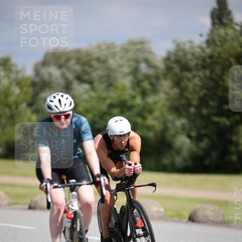 16.06.2024 - 26. Vierlanden-Triathlon Jannik Wohlers http://msf.ph/oto/6291974 16.06.2024 11:35:15 Radfahren 9, 61, 95, 167, 191, 195, 268, 383, 411, 516 meine-sportfotos.de