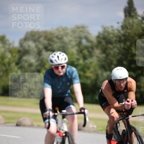 16.06.2024 - 26. Vierlanden-Triathlon Jannik Wohlers http://msf.ph/oto/6291986 16.06.2024 11:35:16 Radfahren 61, 95, 167, 191, 195, 268, 318, 383, 411, 516 meine-sportfotos.de
