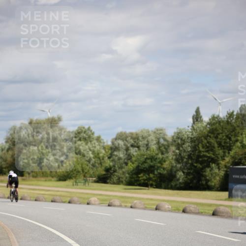 16.06.2024 - 26. Vierlanden-Triathlon Jannik Wohlers http://msf.ph/oto/6292101 16.06.2024 11:35:24 Radfahren 35, 61, 97, 129, 145, 218, 318, 383, 496 meine-sportfotos.de