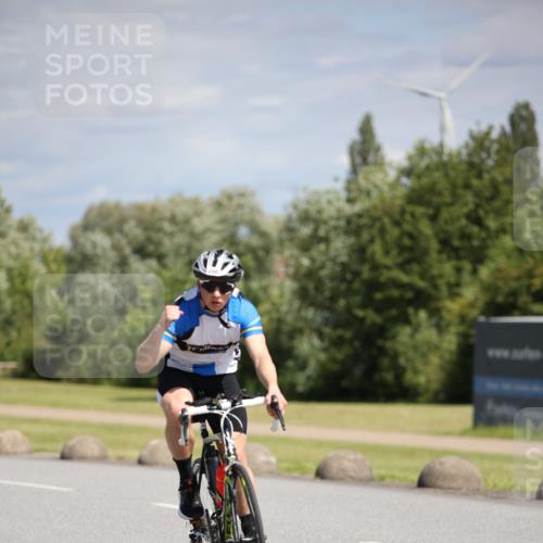 16.06.2024 - 26. Vierlanden-Triathlon Jannik Wohlers http://msf.ph/oto/6292180 16.06.2024 11:35:35 Radfahren 243, 266, 267, 314, 351, 528 meine-sportfotos.de