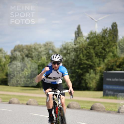 16.06.2024 - 26. Vierlanden-Triathlon Jannik Wohlers http://msf.ph/oto/6292187 16.06.2024 11:35:35 Radfahren 243, 266, 267, 314, 351, 528 meine-sportfotos.de