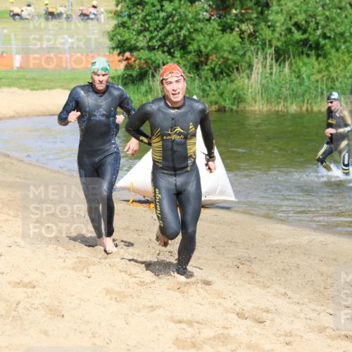 16.06.2024 - 26. Vierlanden-Triathlon Strokosch-Dieckow http://msf.ph/oto/6292202 16.06.2024 09:36:24 Schwimmen 86, 107, 108, 167, 86, 107, 108, 167 meine-sportfotos.de