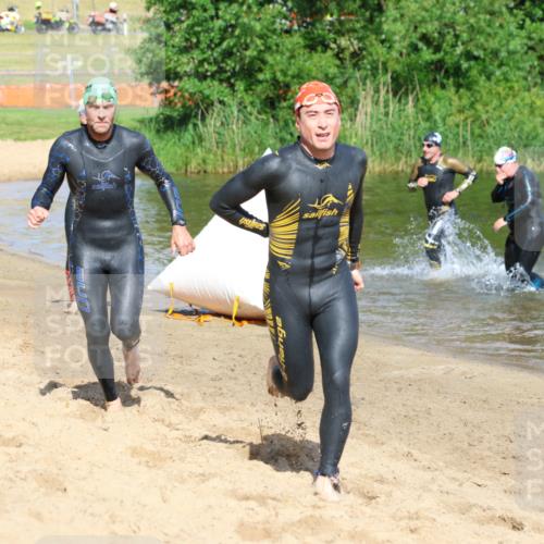 16.06.2024 - 26. Vierlanden-Triathlon Strokosch-Dieckow http://msf.ph/oto/6292235 16.06.2024 09:36:25 Schwimmen 86, 107, 108, 167, 86, 107, 108, 167 meine-sportfotos.de