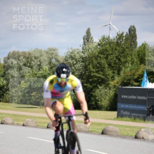 16.06.2024 - 26. Vierlanden-Triathlon Jannik Wohlers http://msf.ph/oto/6292370 16.06.2024 11:35:44 Radfahren 181, 243, 336, 339, 351 meine-sportfotos.de