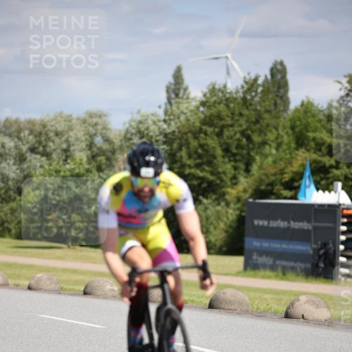 16.06.2024 - 26. Vierlanden-Triathlon Jannik Wohlers http://msf.ph/oto/6292378 16.06.2024 11:35:44 Radfahren 181, 243, 336, 339, 351 meine-sportfotos.de