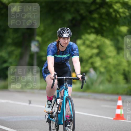 16.06.2024 - 7 Türme Triathlon Fuchs,  Jonas http://msf.ph/oto/6292408 16.06.2024 12:00:04 Radfahren 130, 296, 307, 323, 372, 481, 495, 496, 506 meine-sportfotos.de
