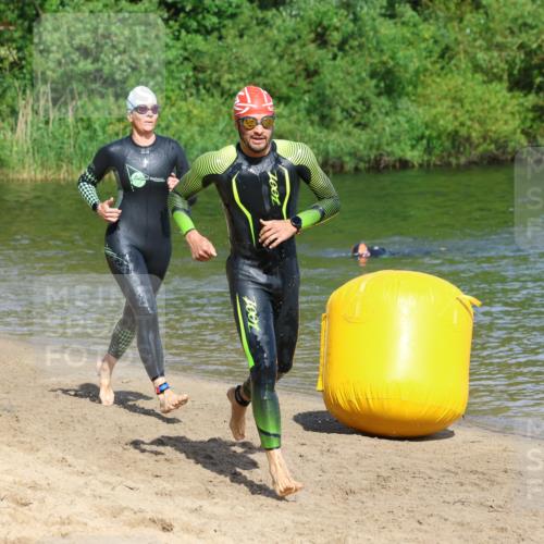 16.06.2024 - 26. Vierlanden-Triathlon Strokosch-Dieckow http://msf.ph/oto/6292593 16.06.2024 09:36:52 Schwimmen 99, 122, 99, 122 meine-sportfotos.de