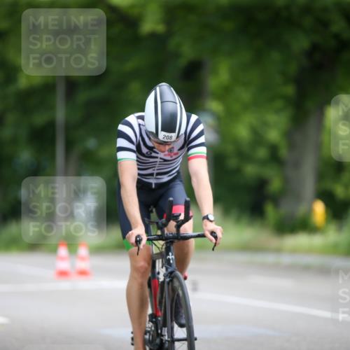16.06.2024 - 7 Türme Triathlon Fuchs,  Jonas http://msf.ph/oto/6292728 16.06.2024 12:03:08 Radfahren 105, 105, 208 meine-sportfotos.de