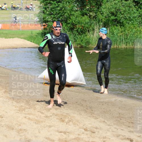 16.06.2024 - 26. Vierlanden-Triathlon Strokosch-Dieckow http://msf.ph/oto/6292734 16.06.2024 09:37:04 Schwimmen 116, 122, 144, 116, 122, 144 meine-sportfotos.de