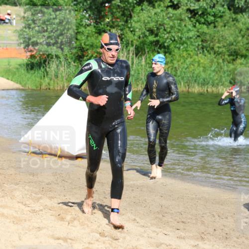 16.06.2024 - 26. Vierlanden-Triathlon Strokosch-Dieckow http://msf.ph/oto/6292817 16.06.2024 09:37:05 Schwimmen 116, 122, 144, 116, 122, 144 meine-sportfotos.de
