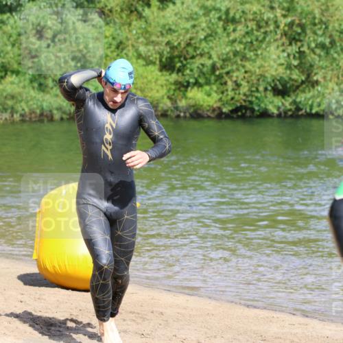16.06.2024 - 26. Vierlanden-Triathlon Strokosch-Dieckow http://msf.ph/oto/6292849 16.06.2024 09:37:07 Schwimmen 116, 122, 144, 116, 122, 144 meine-sportfotos.de