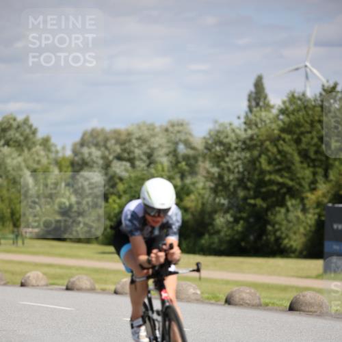 16.06.2024 - 26. Vierlanden-Triathlon Jannik Wohlers http://msf.ph/oto/6292863 16.06.2024 11:35:50 Radfahren 4, 181, 185, 336, 339 meine-sportfotos.de