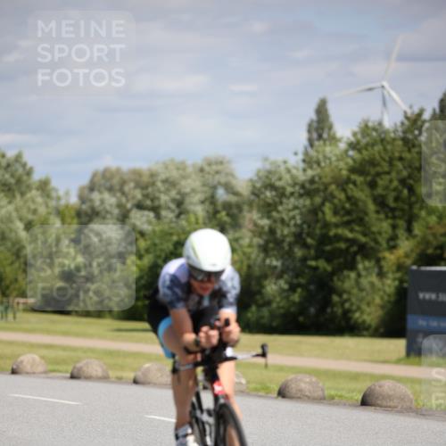 16.06.2024 - 26. Vierlanden-Triathlon Jannik Wohlers http://msf.ph/oto/6292866 16.06.2024 11:35:50 Radfahren 4, 181, 185, 336, 339 meine-sportfotos.de
