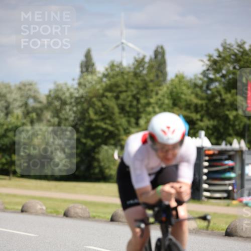 16.06.2024 - 26. Vierlanden-Triathlon Jannik Wohlers http://msf.ph/oto/6292991 16.06.2024 11:35:53 Radfahren 4, 177, 181, 185, 215 meine-sportfotos.de