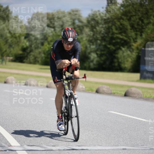 16.06.2024 - 26. Vierlanden-Triathlon Jannik Wohlers http://msf.ph/oto/6293003 16.06.2024 11:35:58 Radfahren 4, 53, 134, 177, 215 meine-sportfotos.de