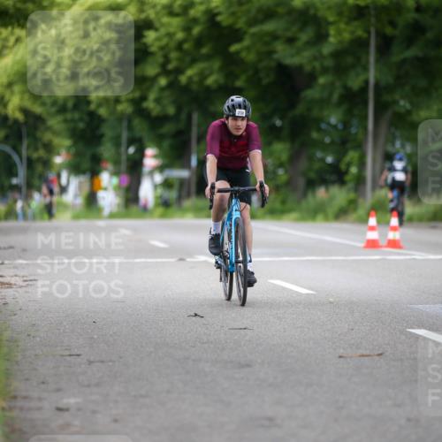 16.06.2024 - 7 Türme Triathlon Fuchs,  Jonas http://msf.ph/oto/6293009 16.06.2024 12:06:11 Radfahren 84, 258, 322 meine-sportfotos.de