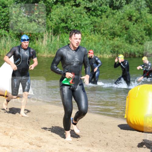 16.06.2024 - 26. Vierlanden-Triathlon Strokosch-Dieckow http://msf.ph/oto/6293028 16.06.2024 09:37:28 Schwimmen 39, 41, 45, 170, 39, 41, 45, 170 meine-sportfotos.de