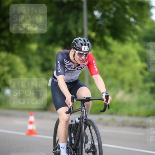 16.06.2024 - 7 Türme Triathlon Fuchs,  Jonas http://msf.ph/oto/6293056 16.06.2024 12:06:20 Radfahren 10, 10, 84, 113, 245 meine-sportfotos.de