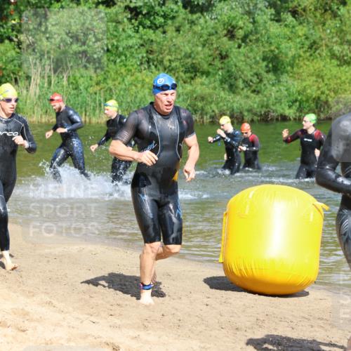 16.06.2024 - 26. Vierlanden-Triathlon Strokosch-Dieckow http://msf.ph/oto/6293066 16.06.2024 09:37:29 Schwimmen 39, 41, 45, 170, 39, 41, 45, 170 meine-sportfotos.de