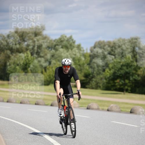 16.06.2024 - 26. Vierlanden-Triathlon Jannik Wohlers http://msf.ph/oto/6293087 16.06.2024 11:36:04 Radfahren 53, 134, 205, 260 meine-sportfotos.de