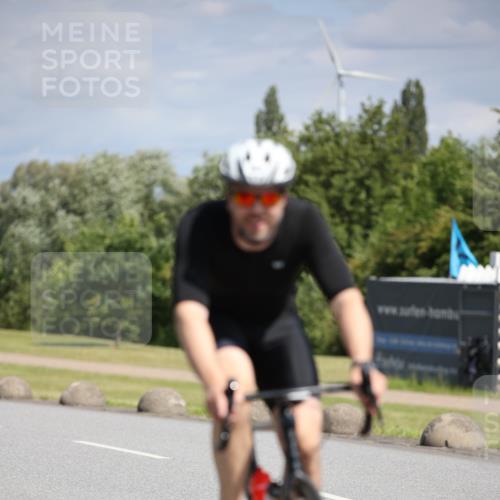 16.06.2024 - 26. Vierlanden-Triathlon Jannik Wohlers http://msf.ph/oto/6293176 16.06.2024 11:36:05 Radfahren 53, 134, 205, 260 meine-sportfotos.de