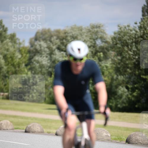 16.06.2024 - 26. Vierlanden-Triathlon Jannik Wohlers http://msf.ph/oto/6293265 16.06.2024 11:36:15 Radfahren 57, 168, 197, 282, 290, 305 meine-sportfotos.de