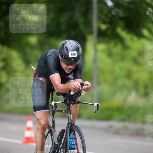 16.06.2024 - 7 Türme Triathlon Fuchs,  Jonas http://msf.ph/oto/6293321 16.06.2024 12:08:53 Radfahren 50, 67, 76, 77, 97, 188, 380, 457, 544, 557, 565, 602, 602 meine-sportfotos.de