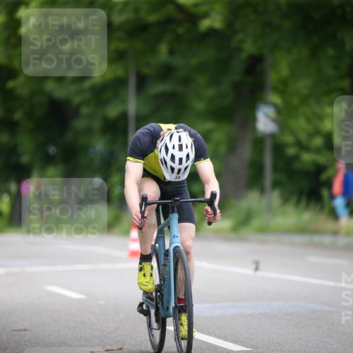 16.06.2024 - 7 Türme Triathlon Fuchs,  Jonas http://msf.ph/oto/6293344 16.06.2024 12:09:17 Radfahren 43, 245, 292, 292, 297 meine-sportfotos.de