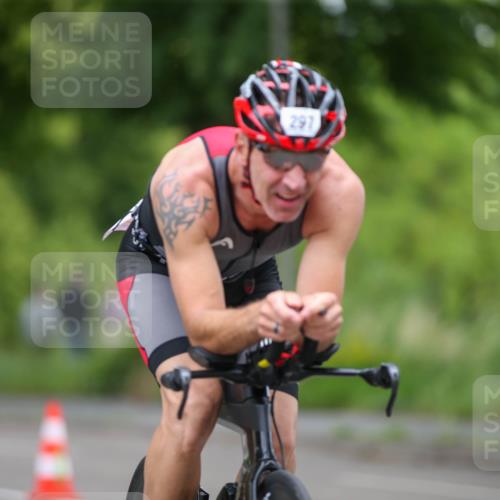 16.06.2024 - 7 Türme Triathlon Fuchs,  Jonas http://msf.ph/oto/6293365 16.06.2024 12:09:20 Radfahren 43, 245, 292, 292, 297, 442 meine-sportfotos.de