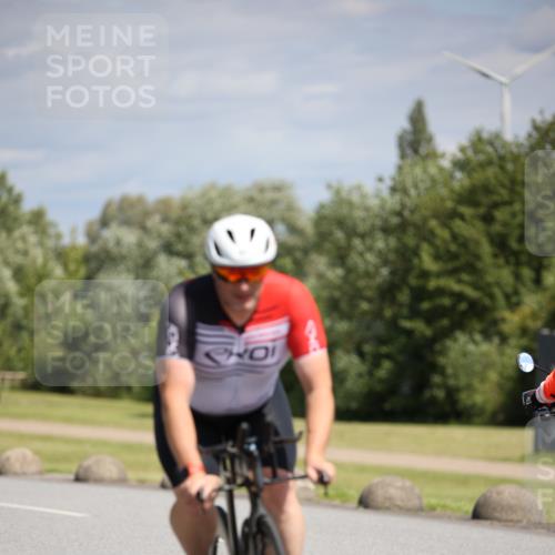 16.06.2024 - 26. Vierlanden-Triathlon Jannik Wohlers http://msf.ph/oto/6293370 16.06.2024 11:36:19 Radfahren 52, 57, 168, 197, 282, 290, 305 meine-sportfotos.de