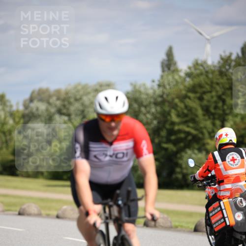 16.06.2024 - 26. Vierlanden-Triathlon Jannik Wohlers http://msf.ph/oto/6293377 16.06.2024 11:36:19 Radfahren 52, 57, 168, 197, 282, 290, 305 meine-sportfotos.de
