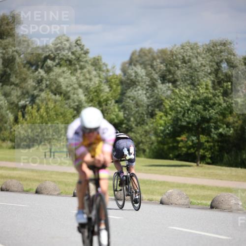 16.06.2024 - 26. Vierlanden-Triathlon Jannik Wohlers http://msf.ph/oto/6293432 16.06.2024 11:36:27 Radfahren 29, 192, 212, 239, 275, 301, 304, 402, 574 meine-sportfotos.de