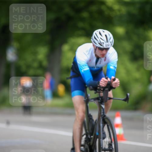 16.06.2024 - 7 Türme Triathlon Fuchs,  Jonas http://msf.ph/oto/6293441 16.06.2024 12:09:58 Radfahren 62, 69, 81, 326, 573, 613 meine-sportfotos.de