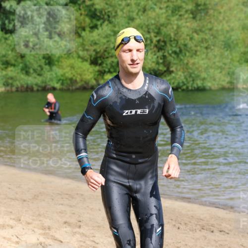 16.06.2024 - 26. Vierlanden-Triathlon Strokosch-Dieckow http://msf.ph/oto/6293457 16.06.2024 09:37:42 Schwimmen 6, 18, 32, 39, 41, 45, 58, 170, 6, 18, 32, 39, 41, 45, 58, 170 meine-sportfotos.de