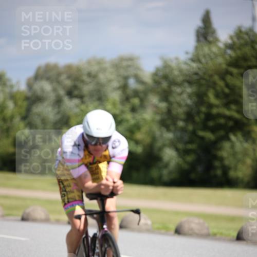 16.06.2024 - 26. Vierlanden-Triathlon Jannik Wohlers http://msf.ph/oto/6293480 16.06.2024 11:36:27 Radfahren 29, 192, 212, 239, 275, 301, 304, 402, 574 meine-sportfotos.de