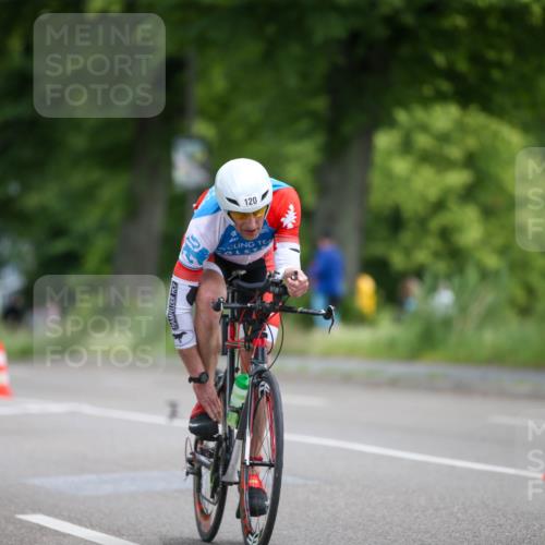 16.06.2024 - 7 Türme Triathlon Fuchs,  Jonas http://msf.ph/oto/6293482 16.06.2024 12:10:39 Radfahren 49, 65, 66, 75, 120, 191, 201, 269, 474, 596 meine-sportfotos.de