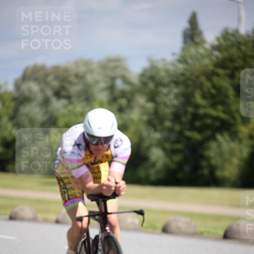 16.06.2024 - 26. Vierlanden-Triathlon Jannik Wohlers http://msf.ph/oto/6293485 16.06.2024 11:36:27 Radfahren 29, 192, 212, 239, 275, 301, 304, 402, 574 meine-sportfotos.de