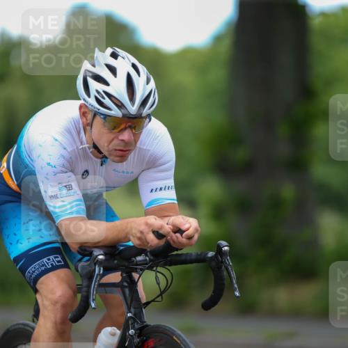 16.06.2024 - 7 Türme Triathlon Fuchs,  Jonas http://msf.ph/oto/6293571 16.06.2024 12:11:24 Radfahren 43, 56, 81, 81, 111, 131, 203, 226, 303, 319, 433, 453, 469, 503 meine-sportfotos.de