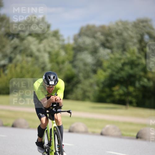 16.06.2024 - 26. Vierlanden-Triathlon Jannik Wohlers http://msf.ph/oto/6293720 16.06.2024 11:36:45 Radfahren 11, 56, 73, 112 meine-sportfotos.de