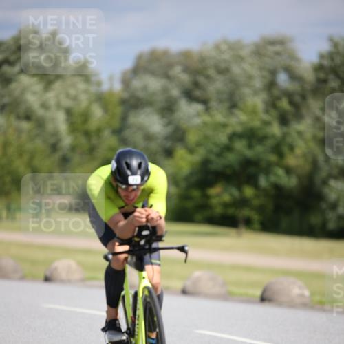 16.06.2024 - 26. Vierlanden-Triathlon Jannik Wohlers http://msf.ph/oto/6293735 16.06.2024 11:36:46 Radfahren 11, 56, 73, 112 meine-sportfotos.de