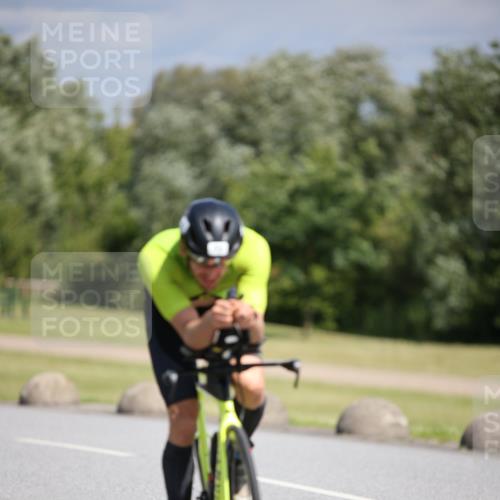 16.06.2024 - 26. Vierlanden-Triathlon Jannik Wohlers http://msf.ph/oto/6293744 16.06.2024 11:36:46 Radfahren 11, 56, 73, 112 meine-sportfotos.de