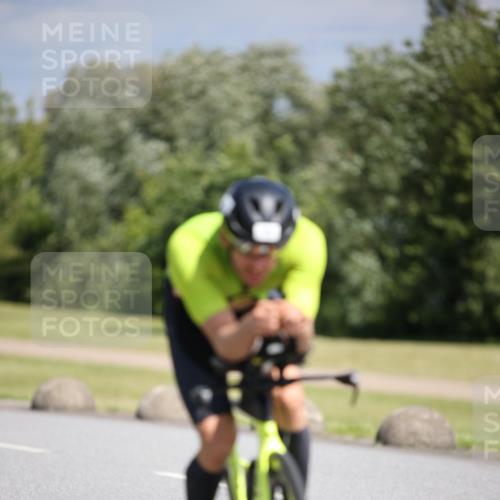 16.06.2024 - 26. Vierlanden-Triathlon Jannik Wohlers http://msf.ph/oto/6293756 16.06.2024 11:36:46 Radfahren 11, 56, 73, 112 meine-sportfotos.de