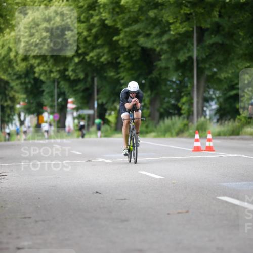 16.06.2024 - 7 Türme Triathlon Fuchs,  Jonas http://msf.ph/oto/6293758 16.06.2024 12:12:22 Radfahren 52, 56, 80, 120, 120, 160, 366, 521, 562, 582, 609 meine-sportfotos.de