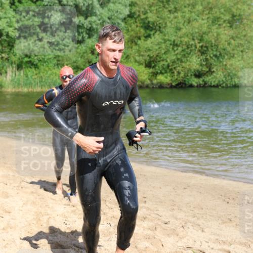 16.06.2024 - 26. Vierlanden-Triathlon Strokosch-Dieckow http://msf.ph/oto/6293920 16.06.2024 09:38:10 Schwimmen 7, 8, 9, 20, 52, 53, 71, 7, 8, 9, 20, 52, 53, 71 meine-sportfotos.de
