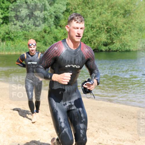 16.06.2024 - 26. Vierlanden-Triathlon Strokosch-Dieckow http://msf.ph/oto/6293943 16.06.2024 09:38:11 Schwimmen 7, 8, 9, 20, 52, 53, 71, 7, 8, 9, 20, 52, 53, 71 meine-sportfotos.de