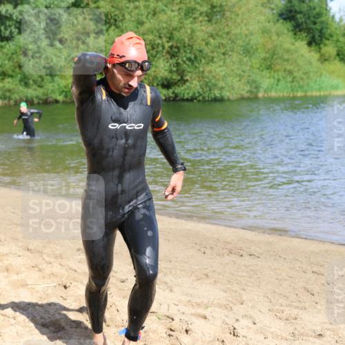 16.06.2024 - 26. Vierlanden-Triathlon Strokosch-Dieckow http://msf.ph/oto/6293987 16.06.2024 09:38:12 Schwimmen 7, 8, 9, 20, 52, 53, 71, 7, 8, 9, 20, 52, 53, 71 meine-sportfotos.de