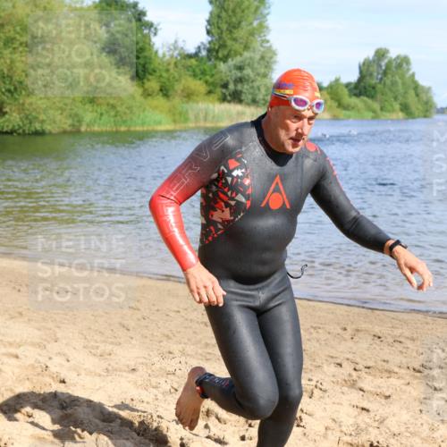 16.06.2024 - 26. Vierlanden-Triathlon Strokosch-Dieckow http://msf.ph/oto/6294128 16.06.2024 09:38:16 Schwimmen 7, 8, 9, 20, 24, 53, 71, 135, 7, 8, 9, 20, 24, 53, 71, 135 meine-sportfotos.de
