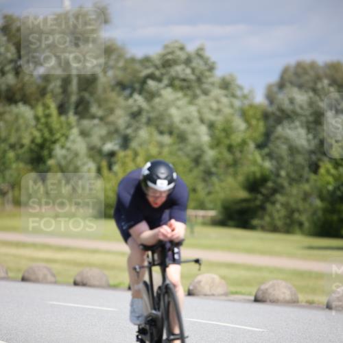 16.06.2024 - 26. Vierlanden-Triathlon Jannik Wohlers http://msf.ph/oto/6294205 16.06.2024 11:36:55 Radfahren 42, 56, 114, 152, 158, 287 meine-sportfotos.de