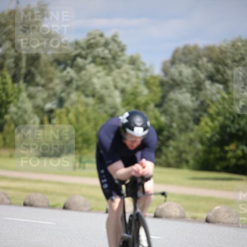16.06.2024 - 26. Vierlanden-Triathlon Jannik Wohlers http://msf.ph/oto/6294222 16.06.2024 11:36:55 Radfahren 42, 56, 114, 152, 158, 287 meine-sportfotos.de